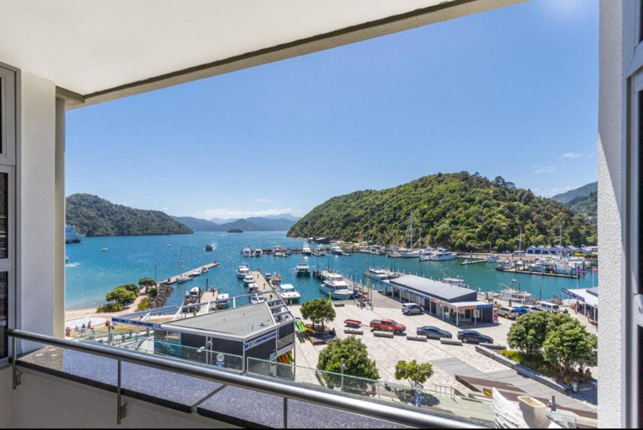 Astonishing Views Superb Waterfront Apartment بِكتون المظهر الخارجي الصورة